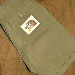 Gucci + NorthFace collection Cargo shorts with Tag